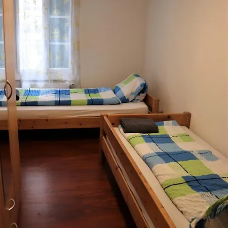 Apartment Youth *
